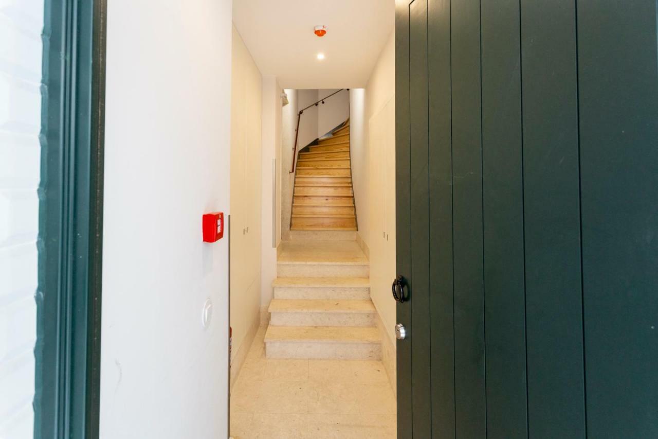 Joivy Wonderful 2Br Flat In The City Centre Lisbon Exterior photo